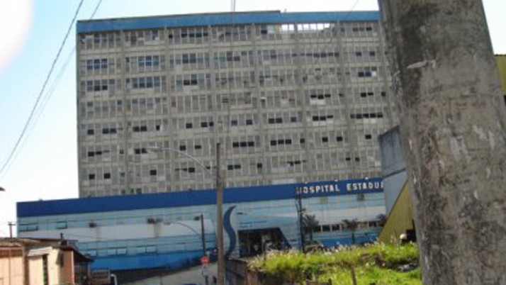 Caiado denuncia gestão do Hospital Pedro II ao Ministério Público