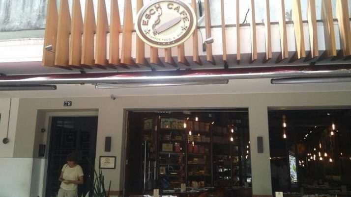 Prefeitura sanciona lei que regulamenta a atividade de restaurante na Rua Dias Ferreira