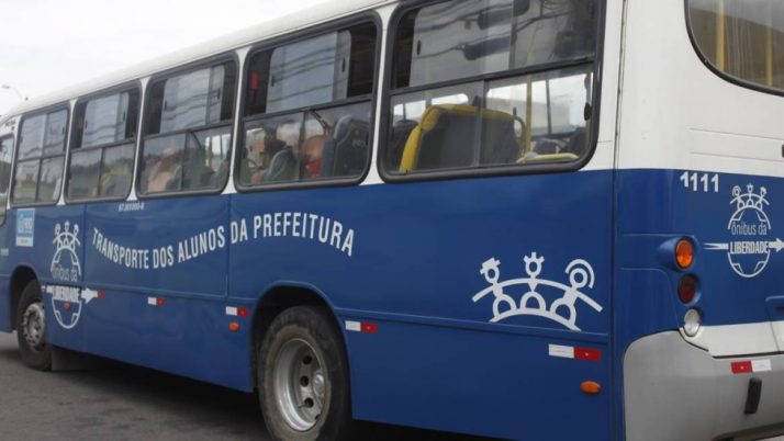 Vereador Caiado busca respostas sobre atraso de verbas para o Programa Ônibus da Liberdade