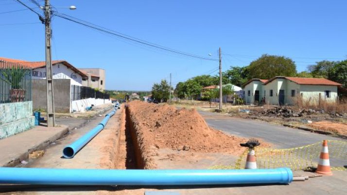 Caiado cobra solução emergencial para a falta D’água, em Guaratiba