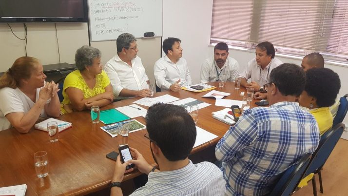 Reunião na Rio Águas trata sobre demandas da região