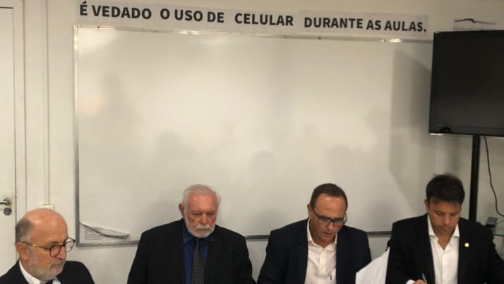 Caiado é indicado para compor Comissão de Representação que vai acompanhar novo modelo de Governança da Região Metropolitana do Rio