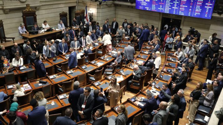 Projeto que regulamenta uso de arma de fogo pela GM-RIO é aprovado em 1ª votação