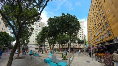 Após mais de 15 anos de luta de Caiado e moradores, praça Sarah Kubitschek é revitalizada em Copacabana